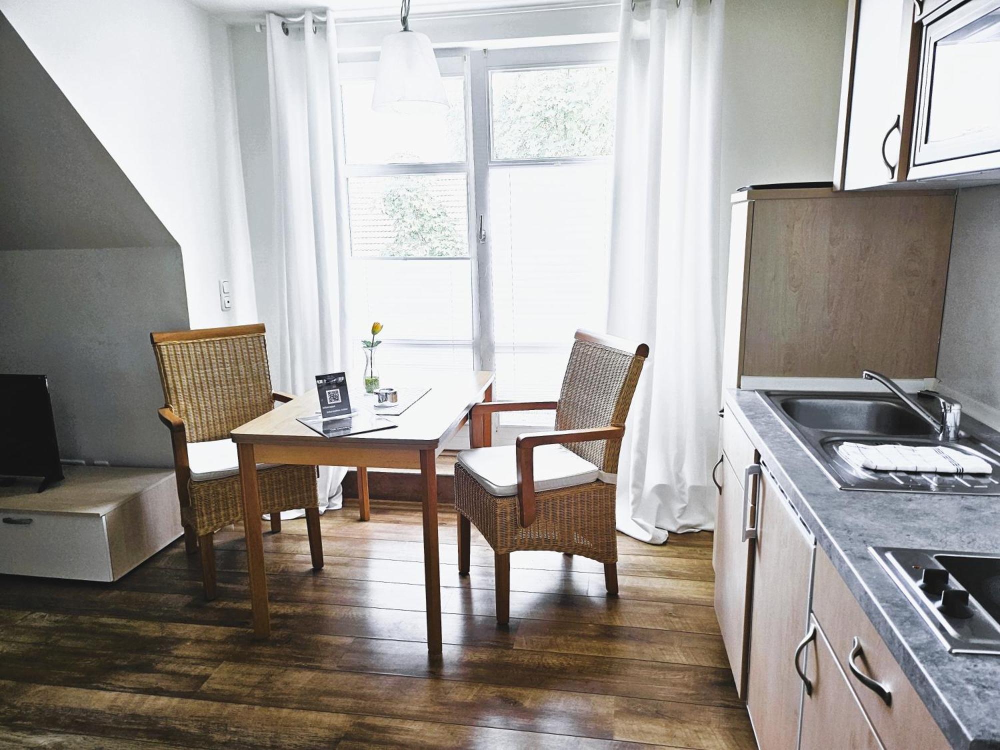 Das Nest Boardinghouse Hamburg Niendorf Екстер'єр фото